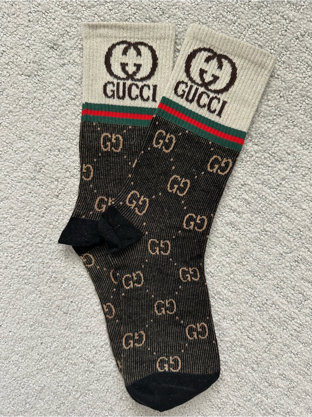 Gucci Black Brown Monogram Crew Socks with Cream Top and Green-Red Stripe.